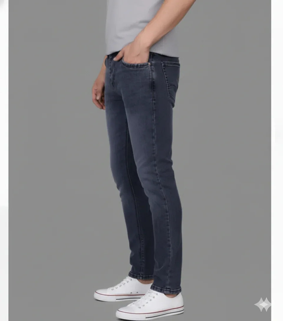 Essential Slim-Fit Light Wash black Jeans - VIVA ENTERPRISES 