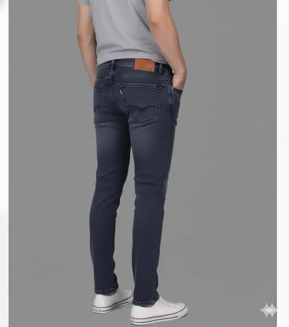 Essential Slim-Fit Light Wash black Jeans - VIVA ENTERPRISES 