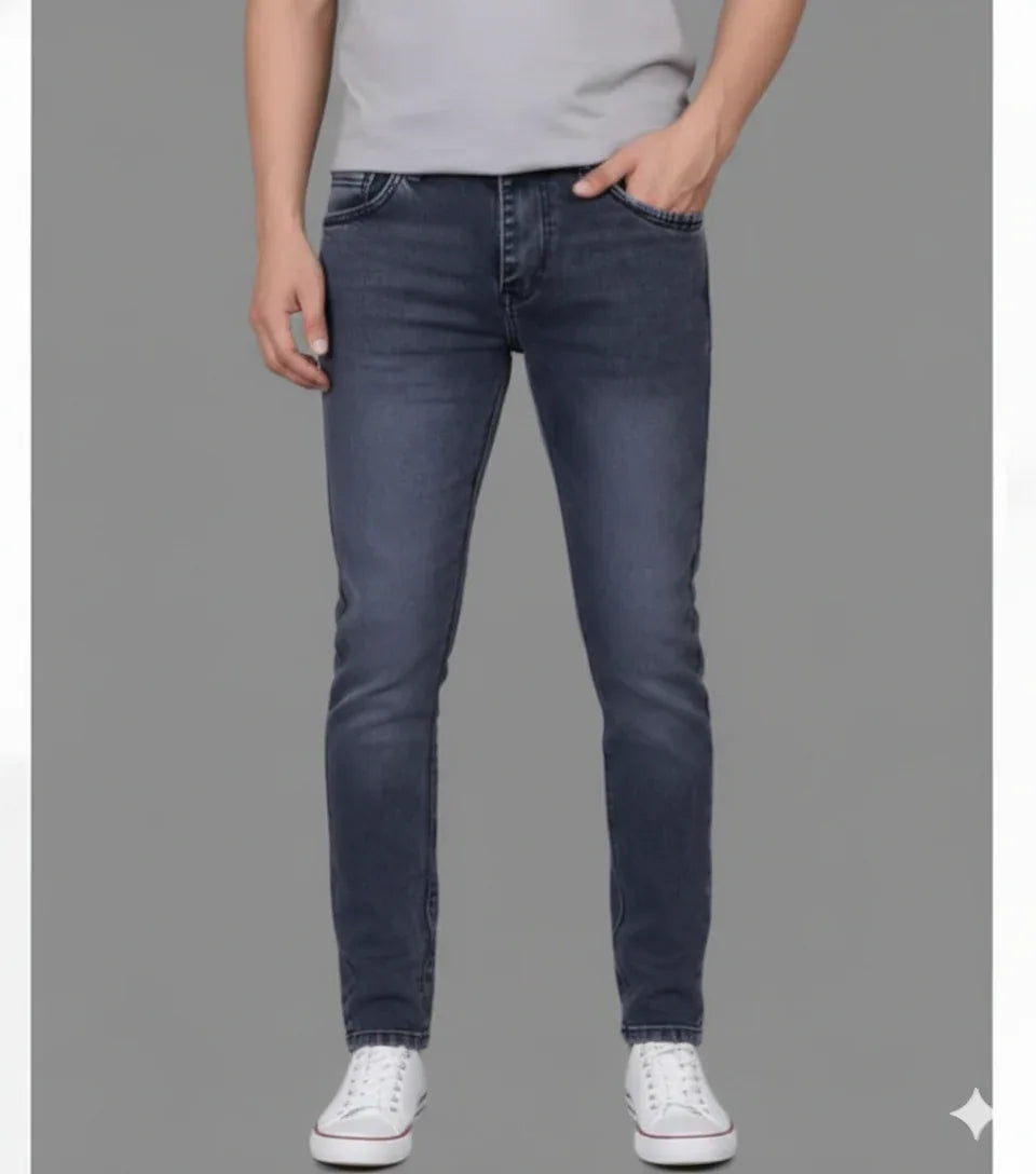 Essential Slim-Fit Light Wash black Jeans - VIVA ENTERPRISES 